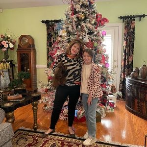 Meet your Posher, Stella